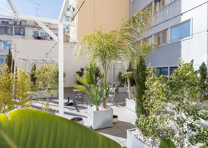 Martini Nest By Misha's Place 6a דירה