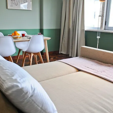 Martini Nest By Misha's Place 6a 公寓 *