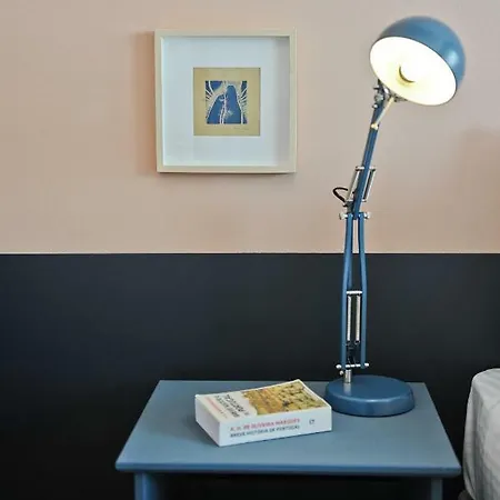 Martini Nest By Misha's Place 6a * Lisboa