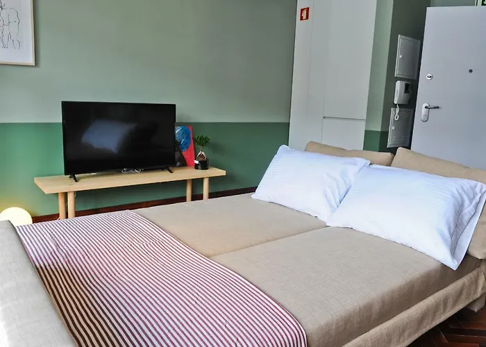 Διαμέρισμα Martini Nest By Misha's Place 6a *