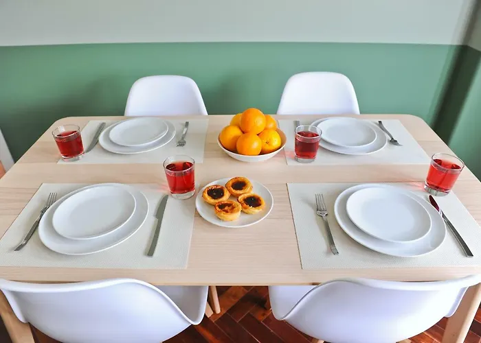 Martini Nest By Misha's Place 6a Lisboa